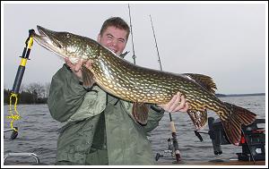 Maciek from Polen with great pike of 11kg (C/R)