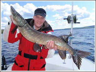 Guided pike fishing